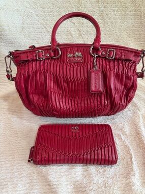 COACH Red Pleated Leather Satchel with Zip Wallet